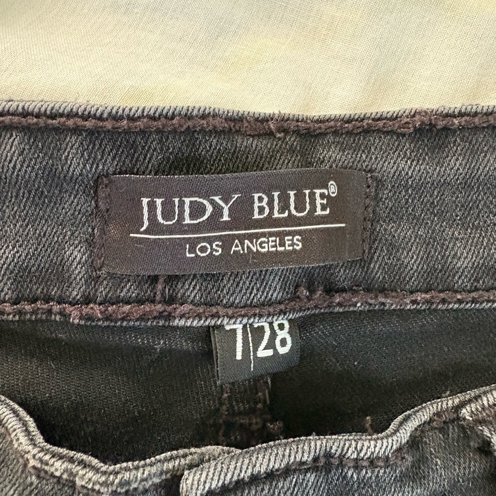 Judy Blue Women's Dark Gray Jeans